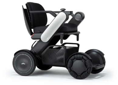 近距離モビリティ WHILL Model C2